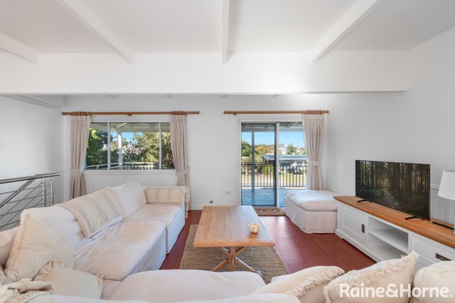 11 Woolstencraft Street, NSW 2535