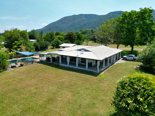 7 Bosel Ct, QLD 4854