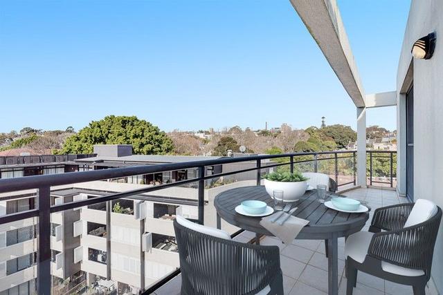 32/74 McLachlan Avenue, NSW 2011