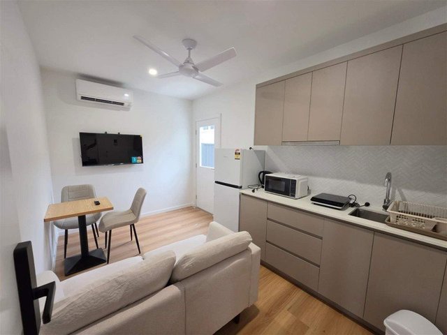 1/46b Amherst Street, QLD 4110