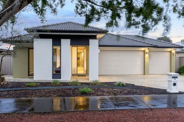 14 Chase Boulevard, VIC 3350