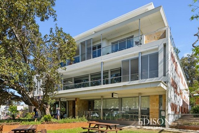 10/1 Albert Street, WA 6006