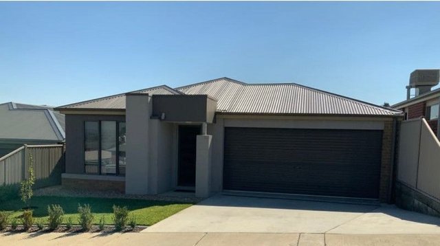 232 Elsworth Street, VIC 3350