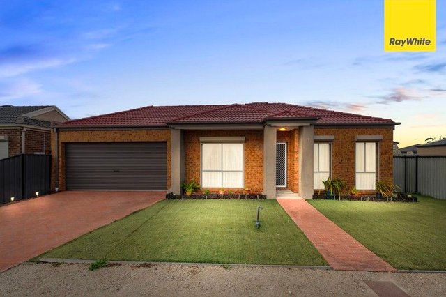 19 Silverleaf Drive, VIC 3337