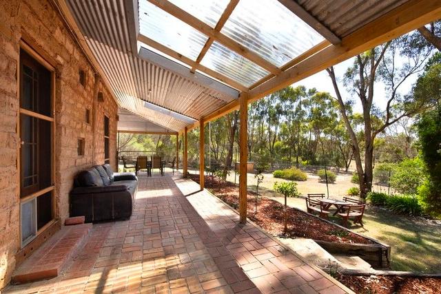 304 Bells Reef Road, VIC 3463