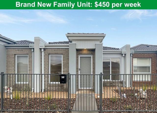 35 Freesia Drive, VIC 3756