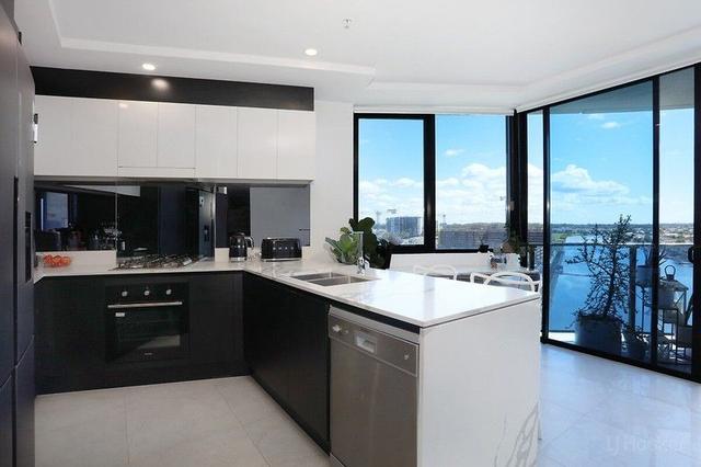 5601/5 Harbour Side Court, QLD 4216