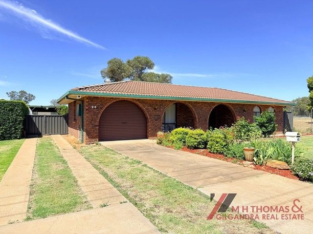 42 Federation Street, NSW 2827