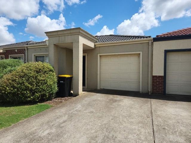 40/17 Crestmont Drive, VIC 3338