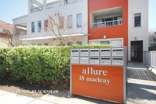 Entrance (2016-09-08)
