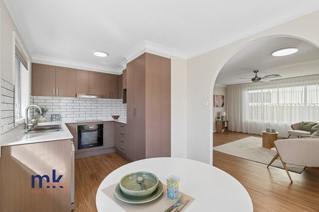 11 McCrae Drive, NSW 2570