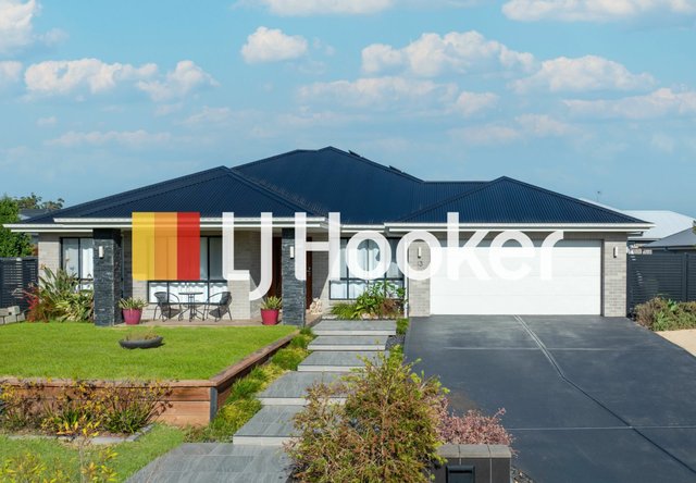 13 Maya Drive, NSW 2318