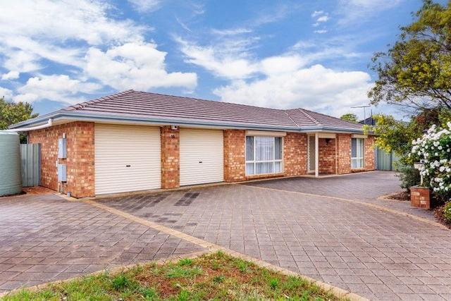 16 Pridham Boulevard, SA 5173