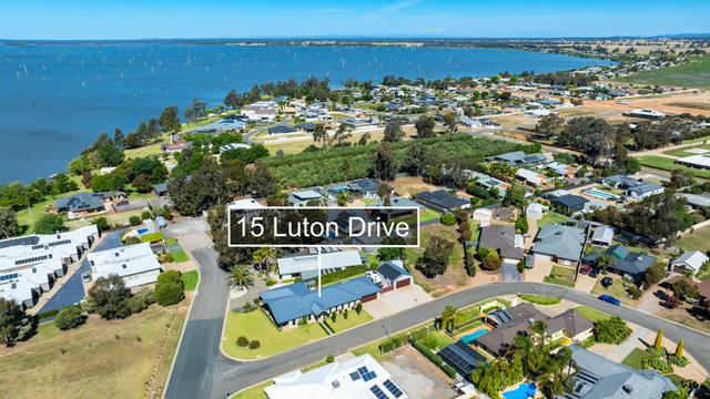 15 Luton Drive, VIC 3730