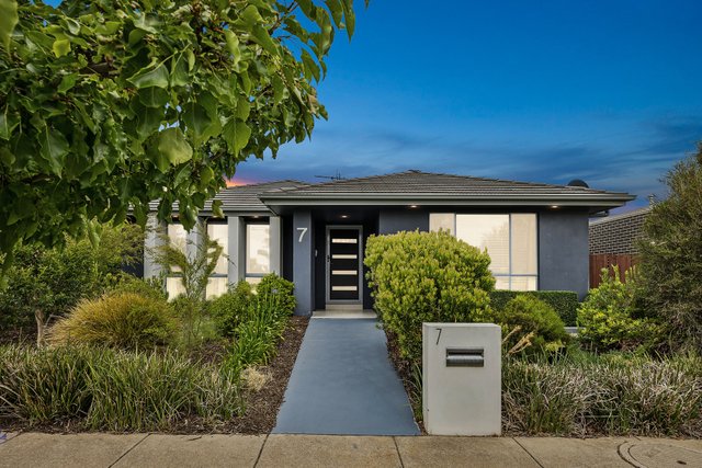7 Jule Knight Street, ACT 2913
