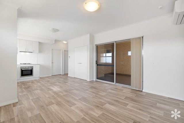 11/9 Redcliffe St, WA 6107
