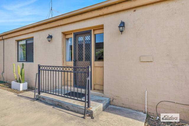 2/192 Plummer Street, NSW 2640