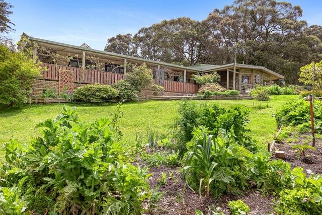 4 Delmela Court, VIC 3350