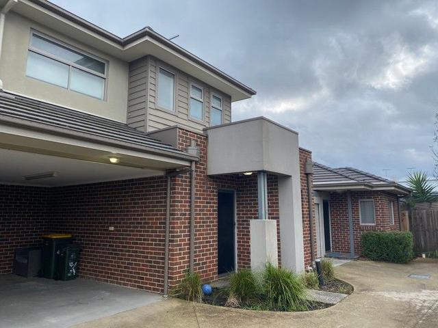 4/24 Highland Street, VIC 3083