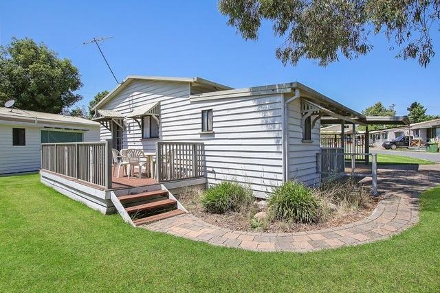 8 Spotted Gum Drive, Lake Hume Village, NSW 2640