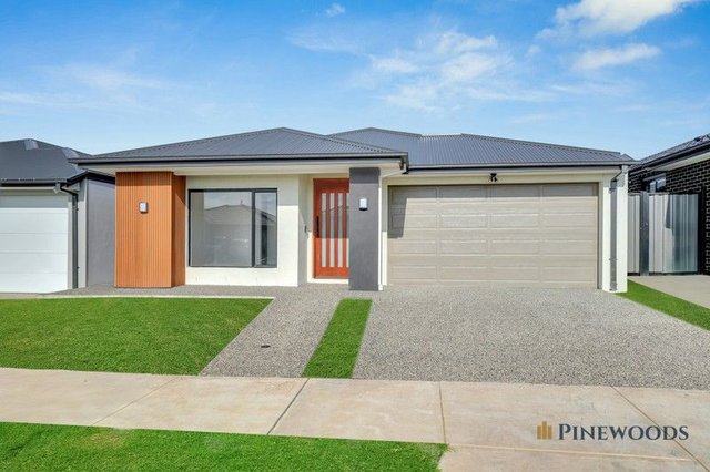 11 Titanium Street, VIC 3064