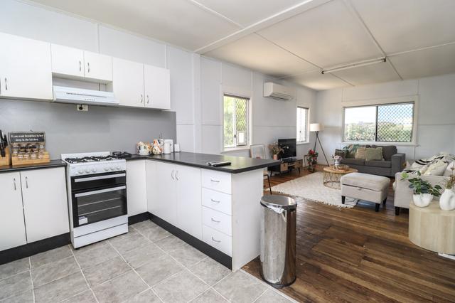 52 Urquhart St, QLD 4825