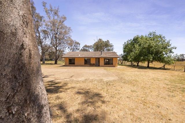 32 Bungowannah Road, NSW 2642