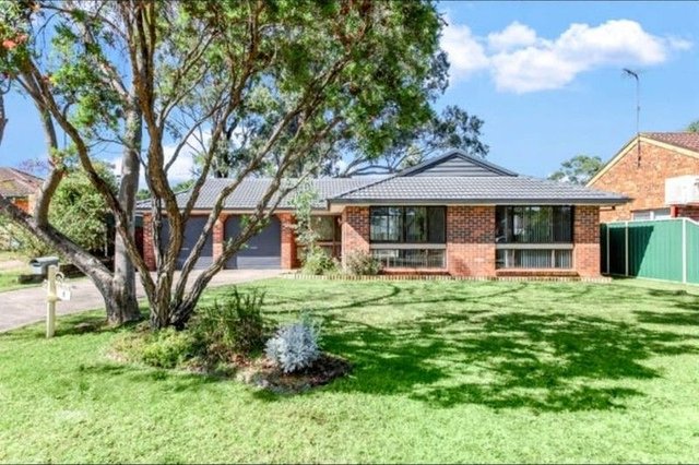 8 Leith Place, NSW 2566