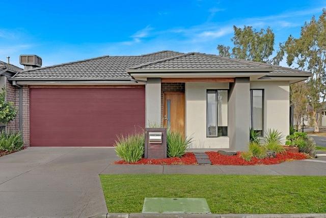 2 Ladas Way, VIC 3754