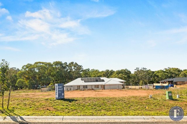 4 Kinlyside  Close, NSW 2594