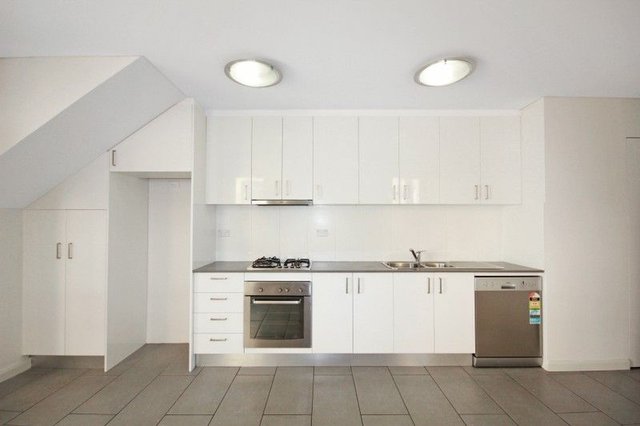 2/197 Enmore Road, NSW 2042