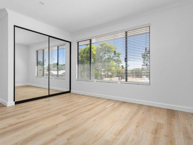 room 4/62 Agincourt Dr, WA 6058