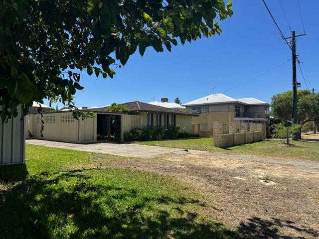 45 Fisher St, WA 6104