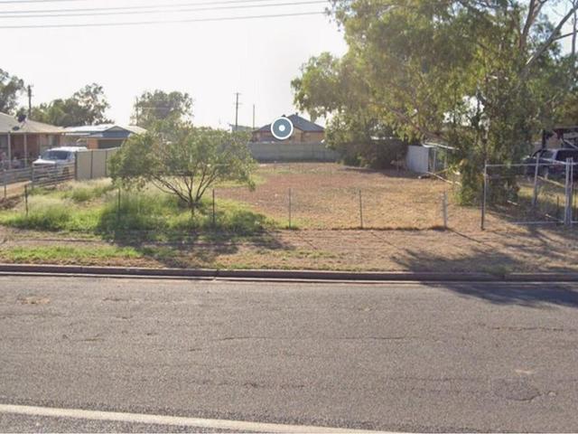 26 Naveena Street, NSW 2839