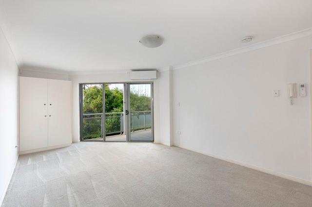 18/8-10 Shackel Avenue, NSW 2100