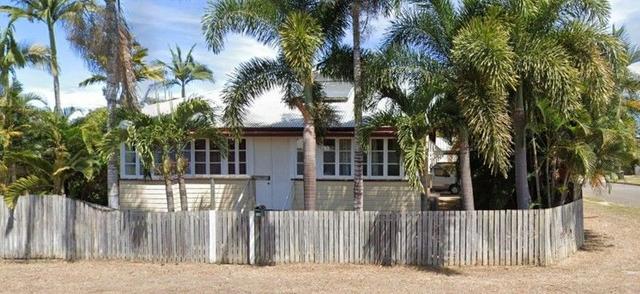 10 Hastie Street, QLD 4880