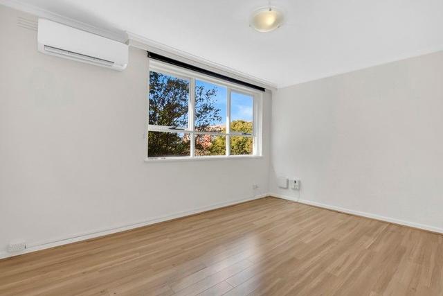 12/76-78 Edward Street, VIC 3056