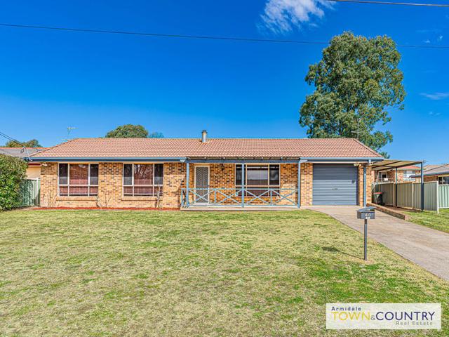 40 Claude Street, NSW 2350