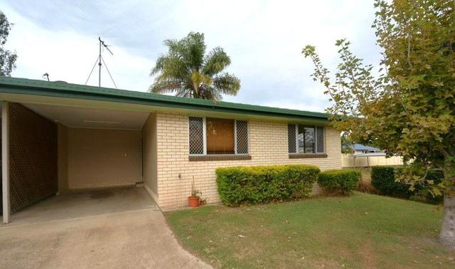 4/5 Robert Street, QLD 4670