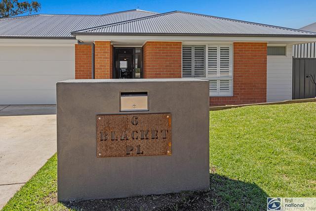 6 Blacket Place, NSW 2582