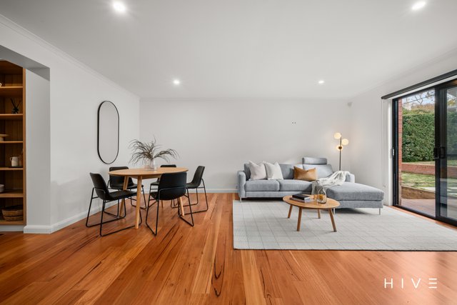 19 White Crescent, ACT 2612