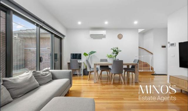 2/8 Eddie Street, VIC 3044