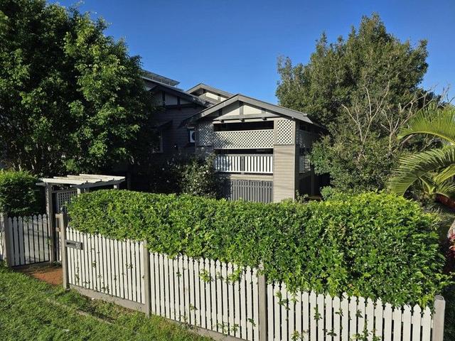 91 McLennan Street, QLD 4030