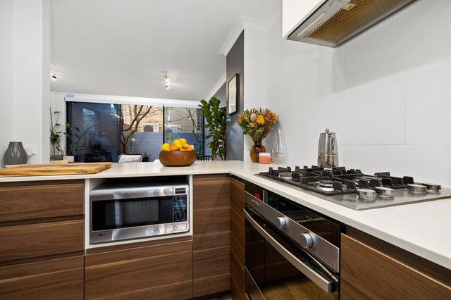 156A Peninsula Road, WA 6051