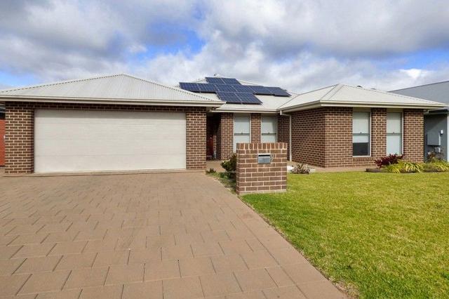 9 Brook Court, NSW 2830