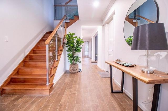 19 Argyle Place, QLD 4209