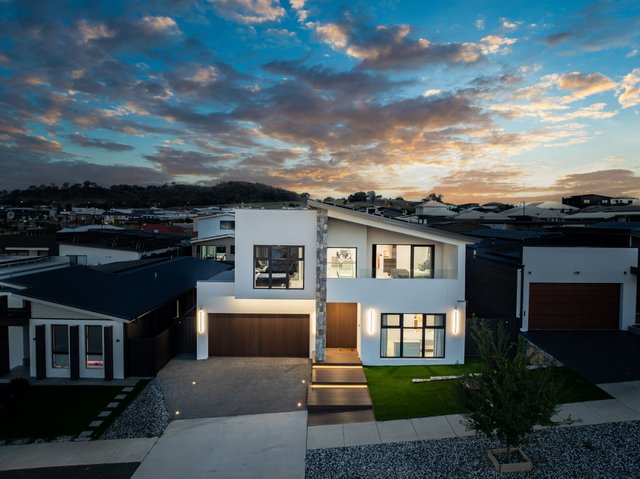 5 Baas Becking Street, ACT 2611