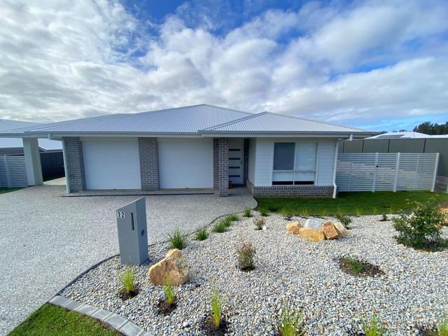 12 Angophora Crescent, NSW 2455