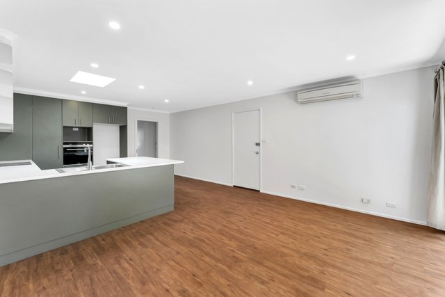 6 Charvin Ct, ACT 2615