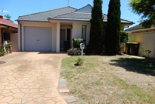 17 Kinchega Court, NSW 2173